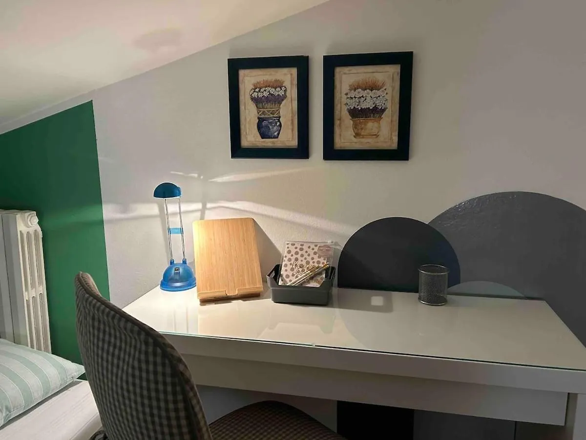 The Green Nest Olginate Apartment