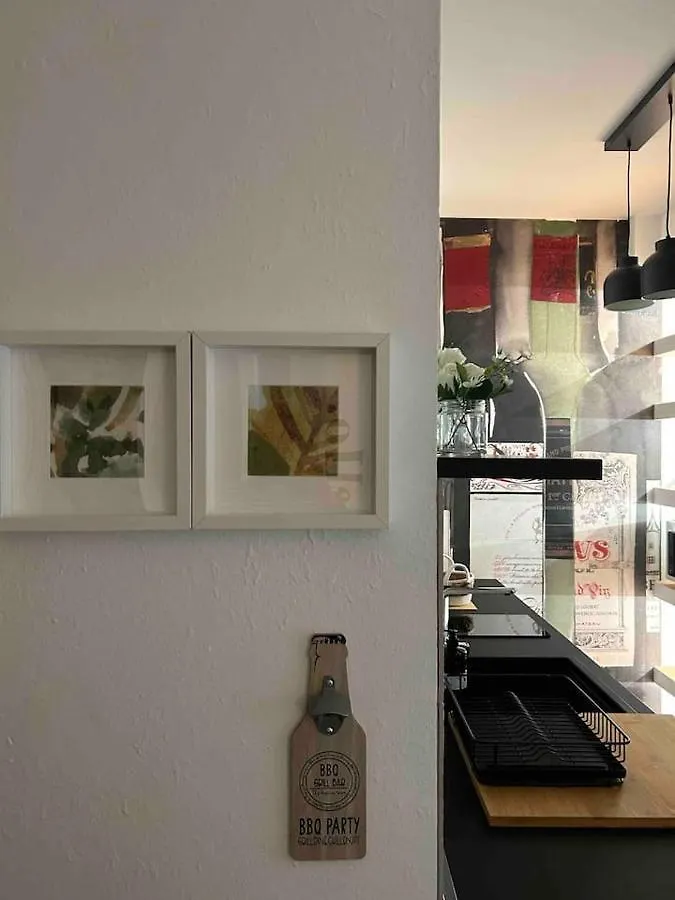 Apartment The Green Nest Olginate Italy